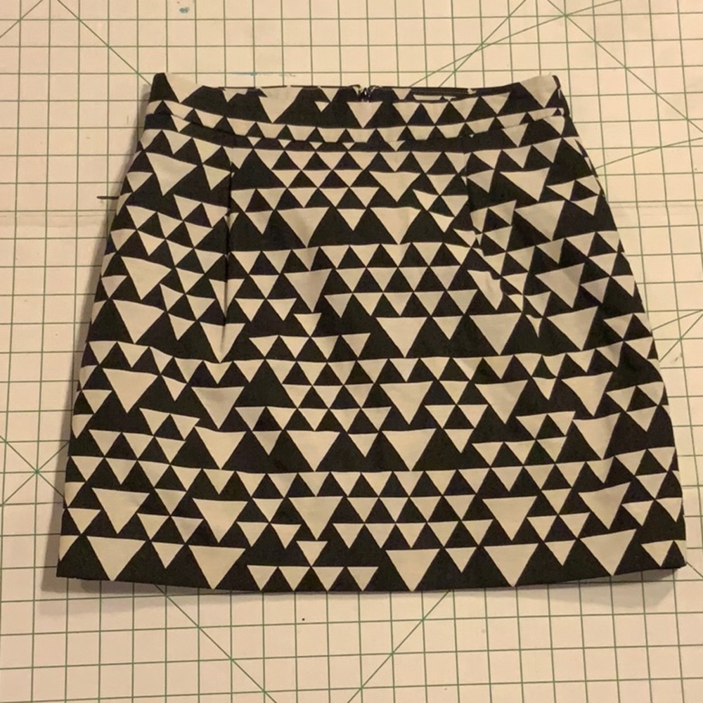 J crew mini skirt with geometric print